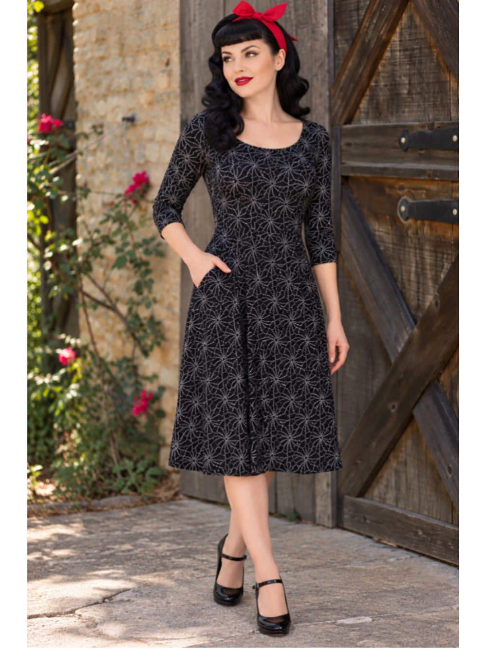 Effie’s Heart Poem Dress Small Black Geometric Fit Flare Pocket Retro Rockabilly